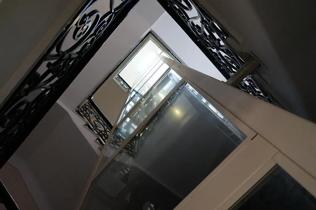 Hotel Cantore Genua 3*,