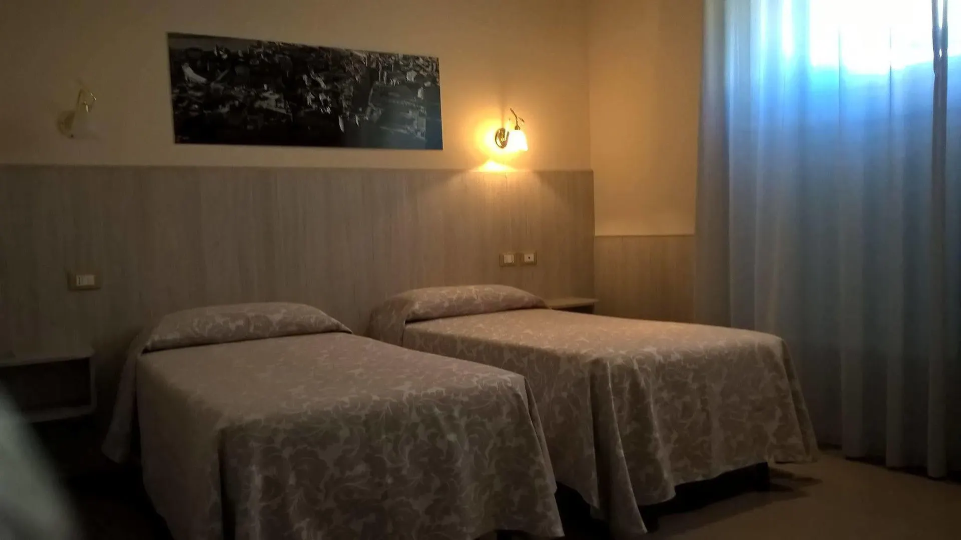 Hotel Cantore Genua 3*,  Italien